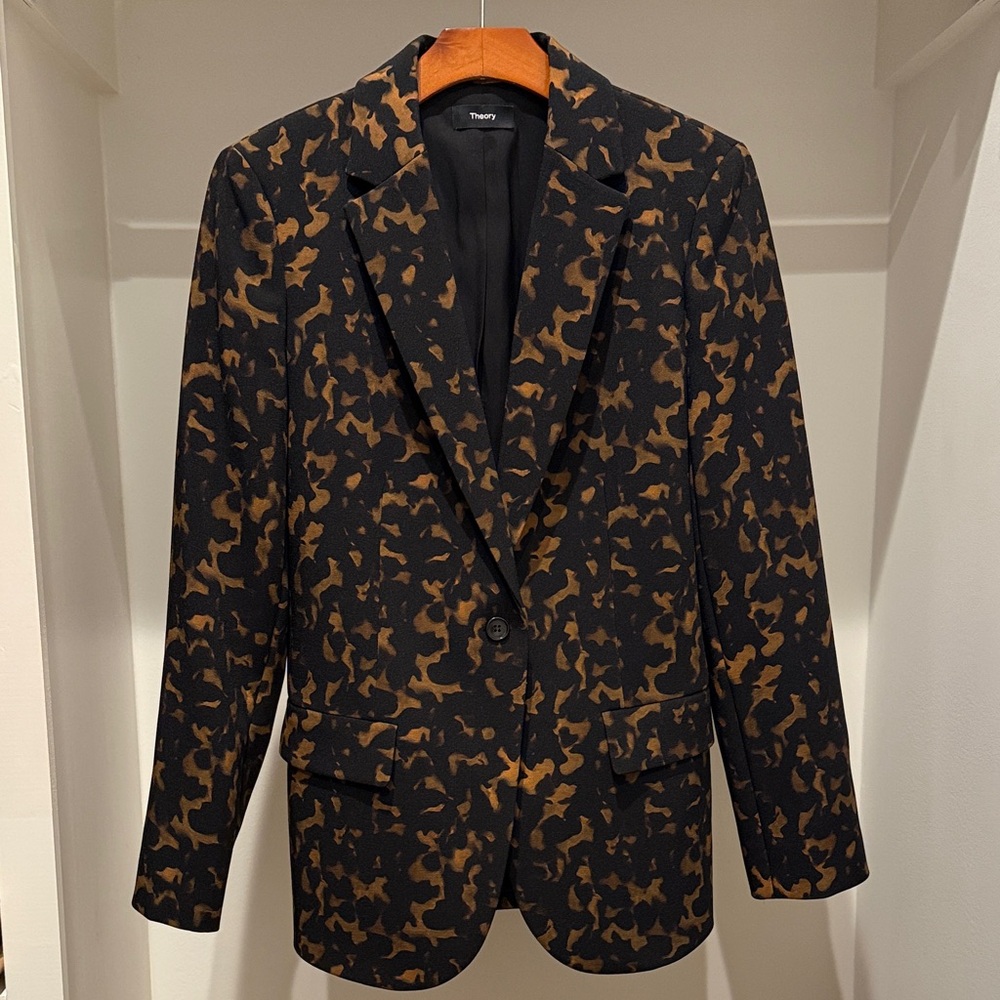 Theory Black and Tan Tortoise Print Crepe Blazer